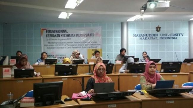 FKM Unhas menggelar Forum Nasional VII Kebijakan Kesehatan Indonesia dengan tema “Pengalaman Empirik dalam Penyusunan Kebijakan Kesehatan di Level Pemerintah Pusat atau Daerah”.