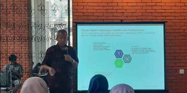 Perkembangan industri kesehatan digital di Indonesia berkembang pesat, dimana melalui digitalisasi bisa mengurangi beban biaya kesehatan dan mensejahterakan masyarakat. Foto/Rina Anggraeni